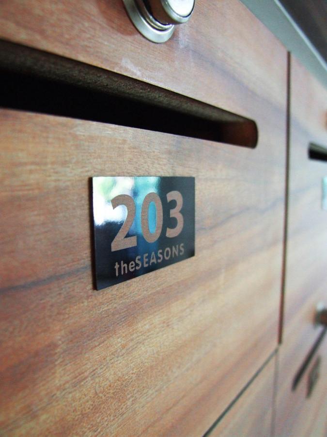 Aparthotel The Seasons Pathum Thani Esterno foto