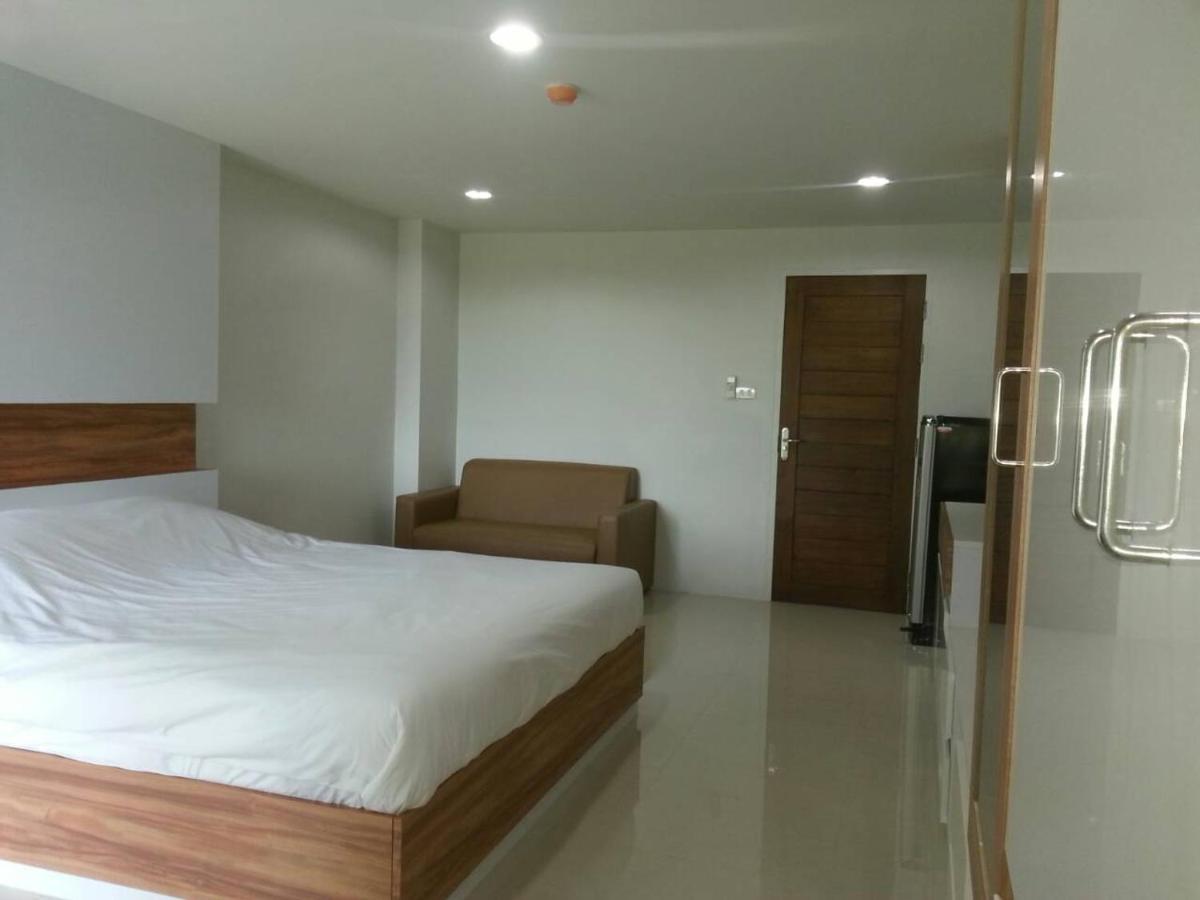Aparthotel The Seasons Pathum Thani Esterno foto