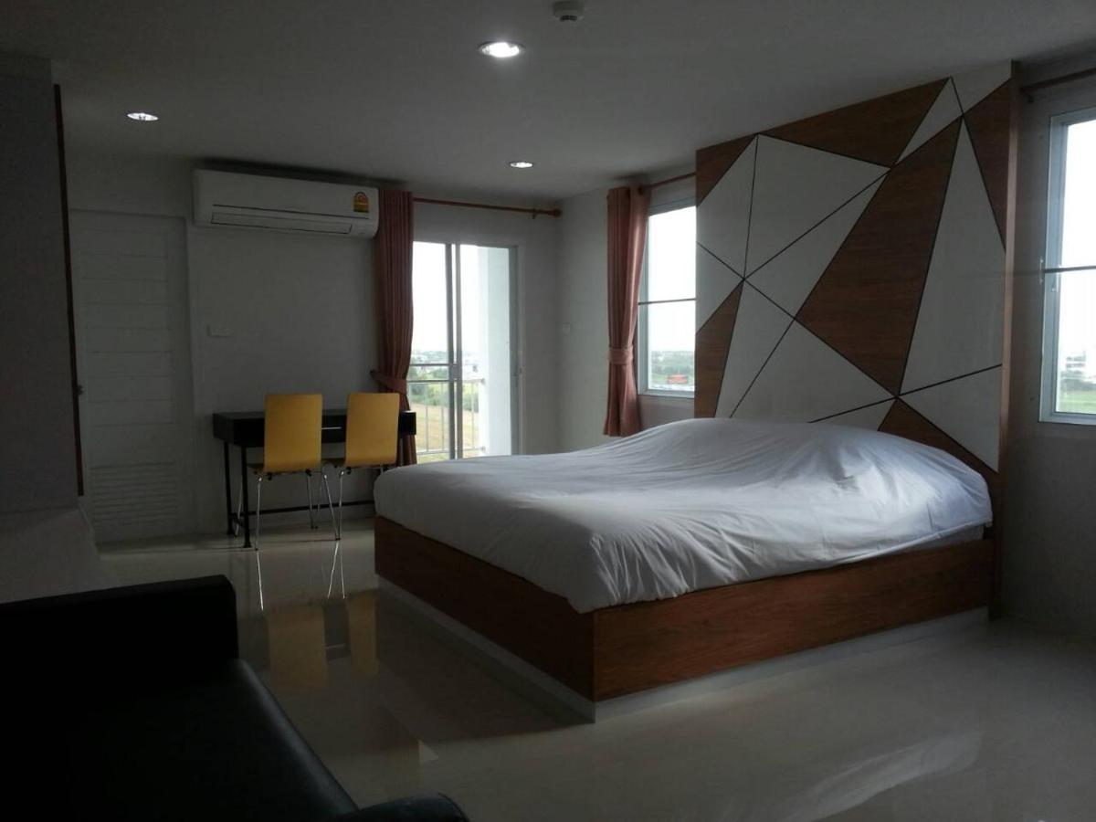 Aparthotel The Seasons Pathum Thani Esterno foto
